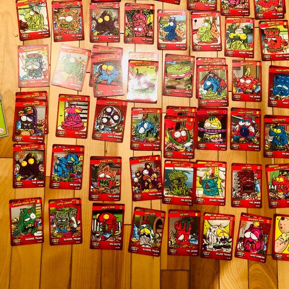 🗑️Trash Pack 90-Card Lot (incl. foil & sparkle)+Game Rules Moose Toys Game Cards - Picture 4 of 7